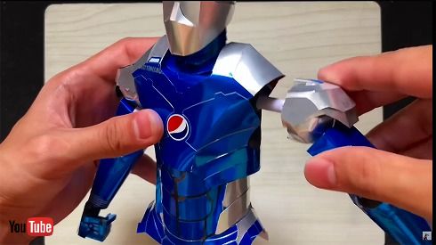 ペプシマン」をペプシ缶で完全再現！ CMそのまんまの姿が懐かし過ぎる