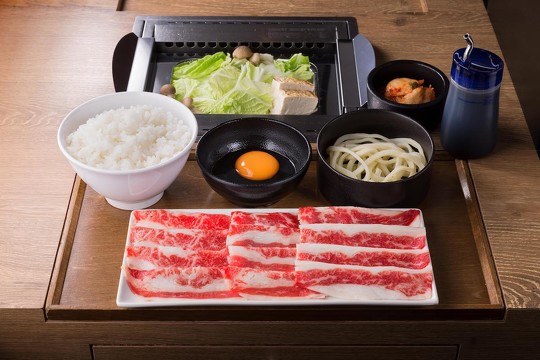 焼肉ライクは1月10日から、気軽に「ひとり鍋」ができるように、全国89店舗で「ひとり一鍋」を導入