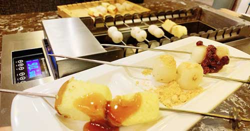 スパイス BBQ Nicole 新宿 ニコル お団子食べ放題 回転串焼き カフェタイム