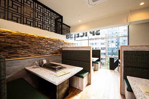 スパイス BBQ Nicole 新宿 ニコル お団子食べ放題 回転串焼き カフェタイム