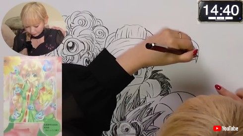 ドラゴンクエストのイラストを描く中川翔子