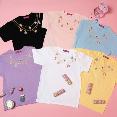 セボンスター発売45周年記念コラボレーションTシャツ。サイズはキッズサイズからアダルトサイズまで展開。カラーは全6色