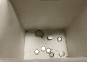 ボタン電池の捨て方