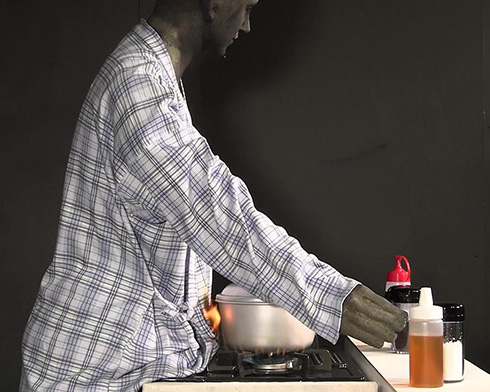 nite「毎年100人前後が死亡している」　着衣発火の注意喚起の映像が衝撃的