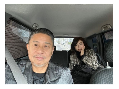 ハイヒールモモコと夫