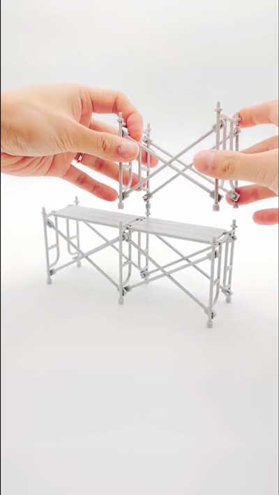 100均 ミニチュア 足場 縦横 連結