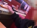 スシロー店舗で醤油さしや湯飲みを舐め、唾を付けた指で寿司に触る動画拡散　運営元「警察に相談して刑事民事の両面から対処」