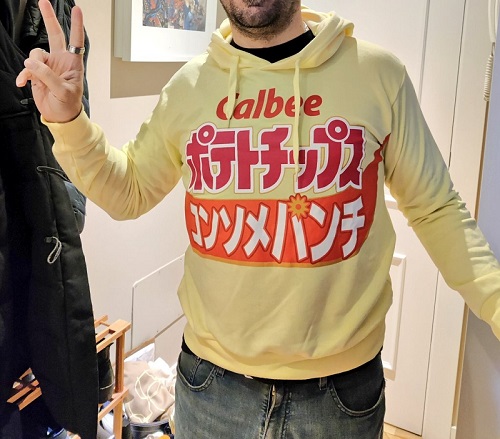 コンソメパンチのパーカ