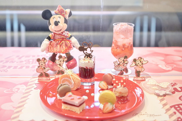 ペーパーランチョンマットの写真