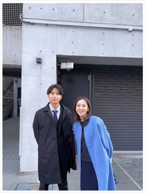 穴井夕子と長男・横田知己の親子ショット
