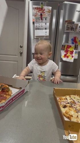 「Little Girl Excited About Dinner || ViralHog」