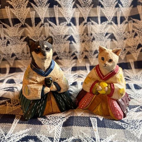 木彫りのお雛様