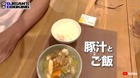 ヒロミが完成させた豚汁