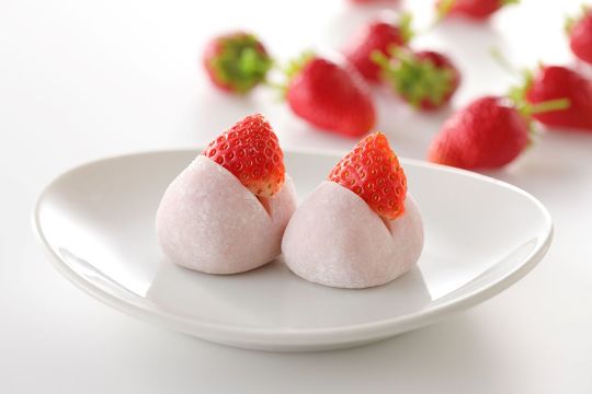 　スイーツパラダイス（スイパラ）では2月20日から、ブランドいちごが食べ放題になる「あまおうorすいぱらひめ　あなたはどっち派？」を実施