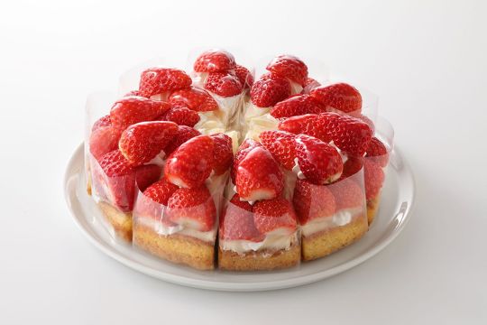 　スイーツパラダイス（スイパラ）では2月20日から、ブランドいちごが食べ放題になる「あまおうorすいぱらひめ　あなたはどっち派？」を実施