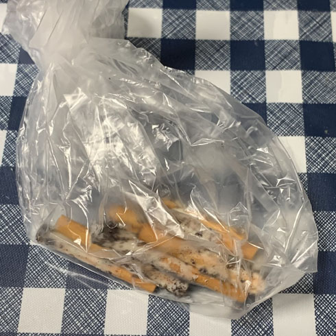 吸い殻チョコ