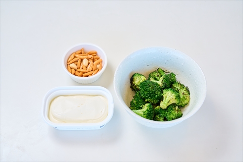 亀田製菓 柿の種　チーズせんべい