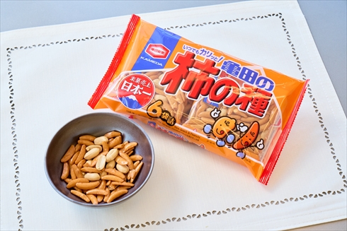 亀田製菓 柿の種　チーズせんべい