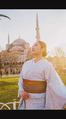 「きもので世界を旅してみた」