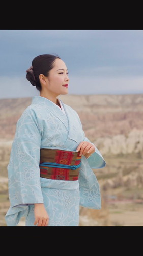 「きもので世界を旅してみた」