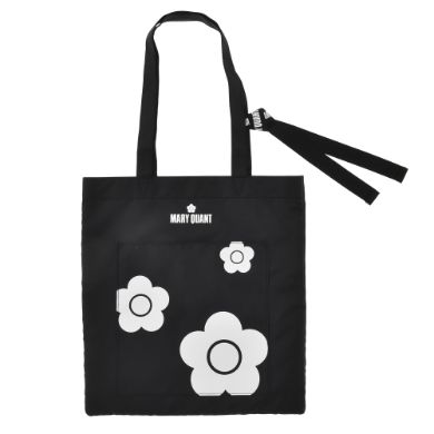 裏面には「MARY QUANT」のロゴとお花のデザイン