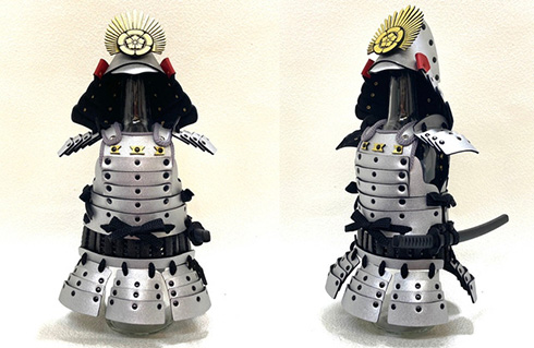 金色の鎧「金陀美具足」でドリンクを飲める！　歴史エンタメなボトルカバーがクラファンに登場