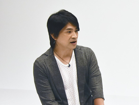 「テニスの王子様」作者の許斐剛