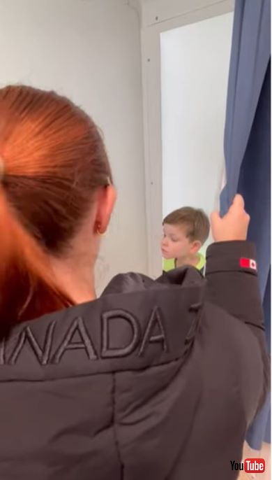 子どものパスポート写真を撮るのは大変