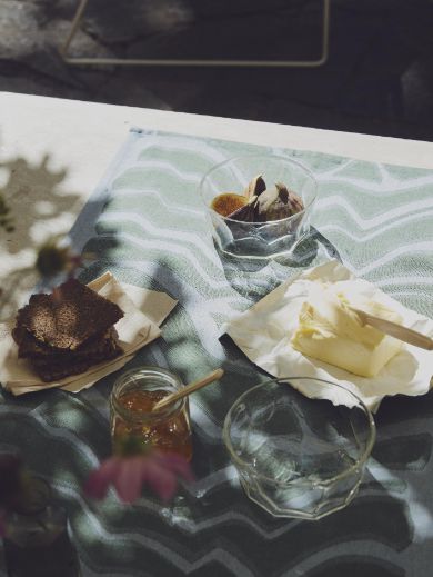 サウナのあとの軽食タイムを楽しめる食器などもラインアップ