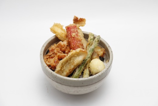 シン・仮面ライダー エヴァンゲリオン コラボ 酒場