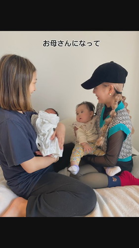 いとこと同じ年に赤ちゃんを