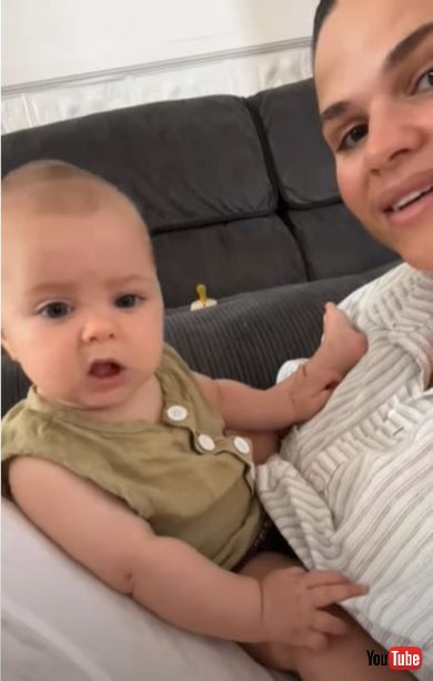 ママって言わせたかったのに……