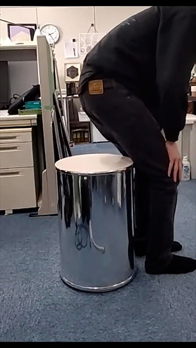 多面体椅子・座る前