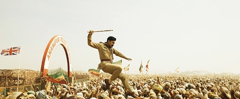 映画「RRR」劇中場面