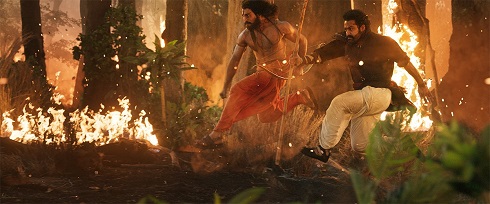 映画「RRR」劇中場面