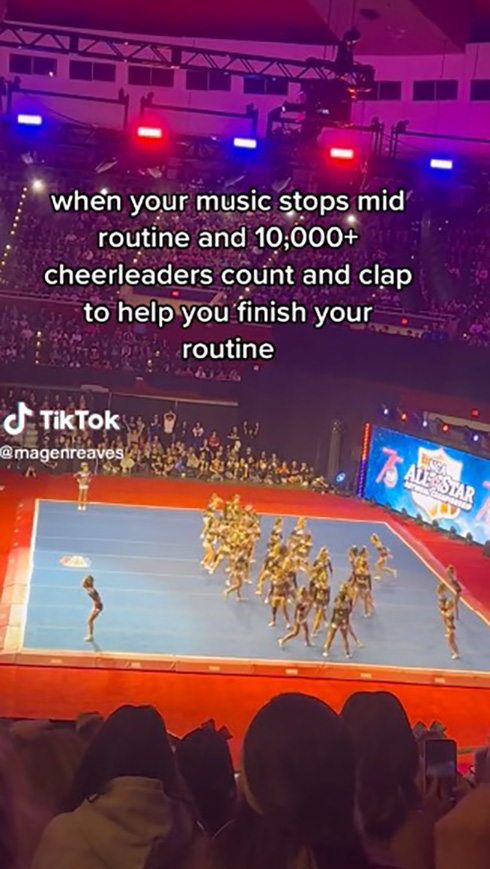 チア演技中に音響トラブルで無音状態に→会場が一丸となって大声でカウント　演者と観客が協力する出来事がステキ