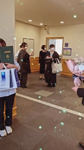 花束サプライズ