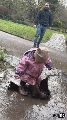 「Playing in the Puddles || ViralHog」