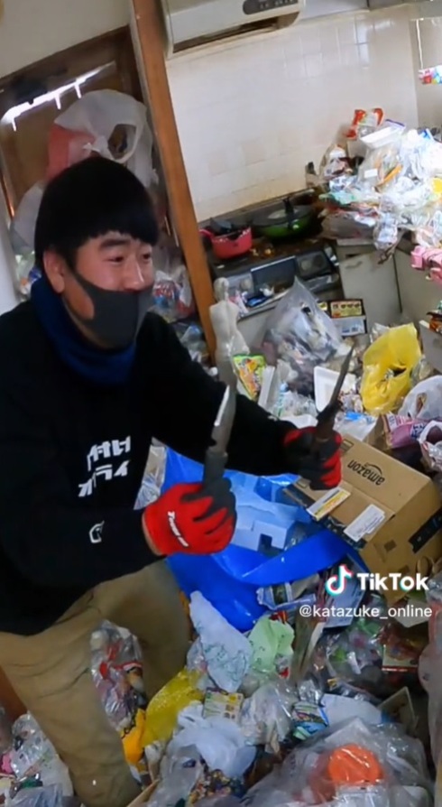 ゴミ屋敷掃除03