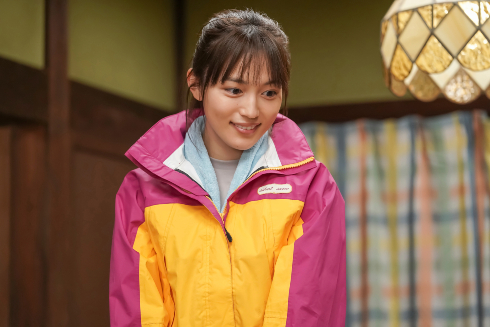 NHK連続テレビ小説「舞いあがれ！」に出演する川口春奈