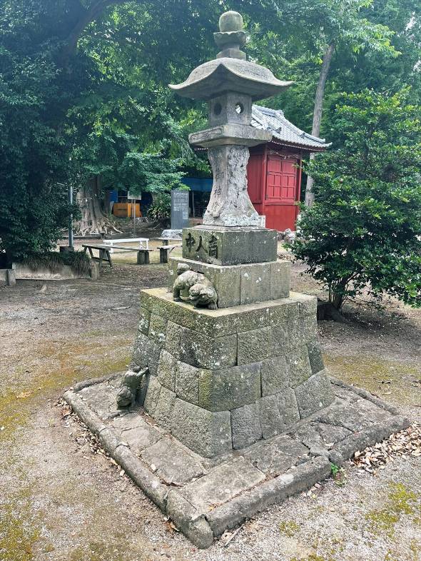 飽富神社 狛犬 子犬