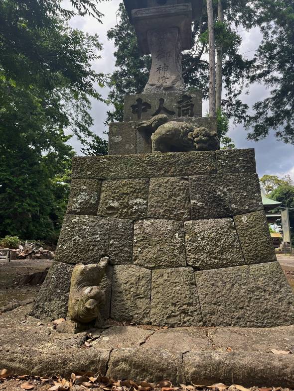 飽富神社 狛犬 子犬
