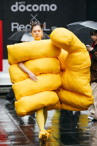 NTTドコモ TOKYO ARUKISMARTPHONE COLLECTION