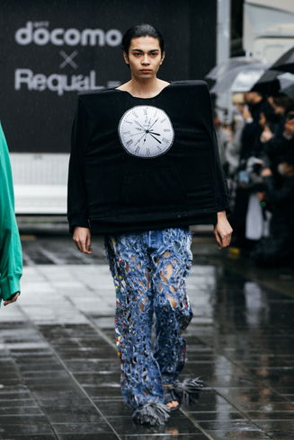 NTTドコモ TOKYO ARUKISMARTPHONE COLLECTION