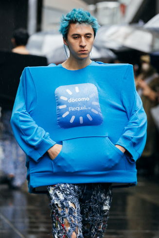 NTTドコモ TOKYO ARUKISMARTPHONE COLLECTION