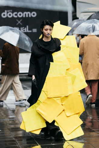 NTTドコモ TOKYO ARUKISMARTPHONE COLLECTION