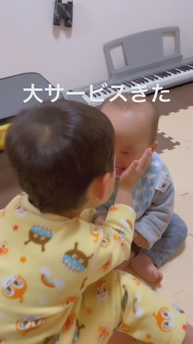 「離乳食くれる兄ちゃんに絶対恋してる次男オズ」