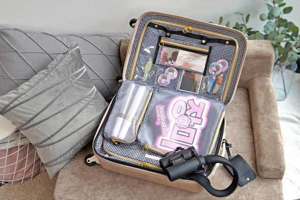 遠征用スーツケース「オタハピトローリー」