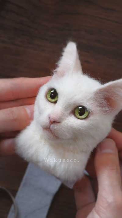 羊毛フェルト猫の制作風景