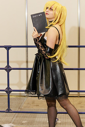 Christina Cosplayの「DEATH NOTE」弥海砂